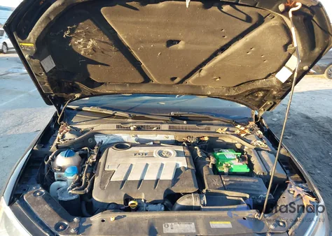 2014 Volkswagen Jetta 2.0L Tdi from USA, damaged, VIN 3VWLL7AJ9EM444564